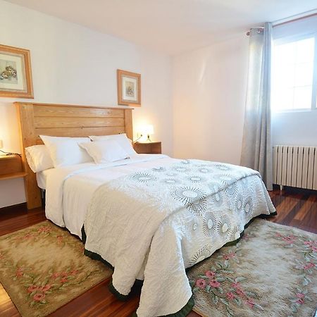 Casa Con Jardin En Vilanova De Arousa ปอนเตเบดรา ภายนอก รูปภาพ