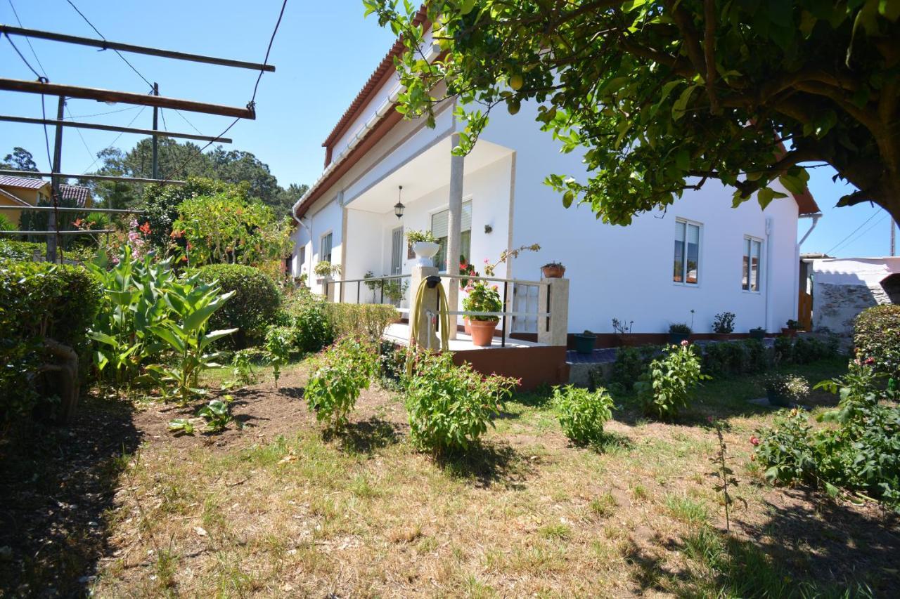 Casa Con Jardin En Vilanova De Arousa ปอนเตเบดรา ภายนอก รูปภาพ