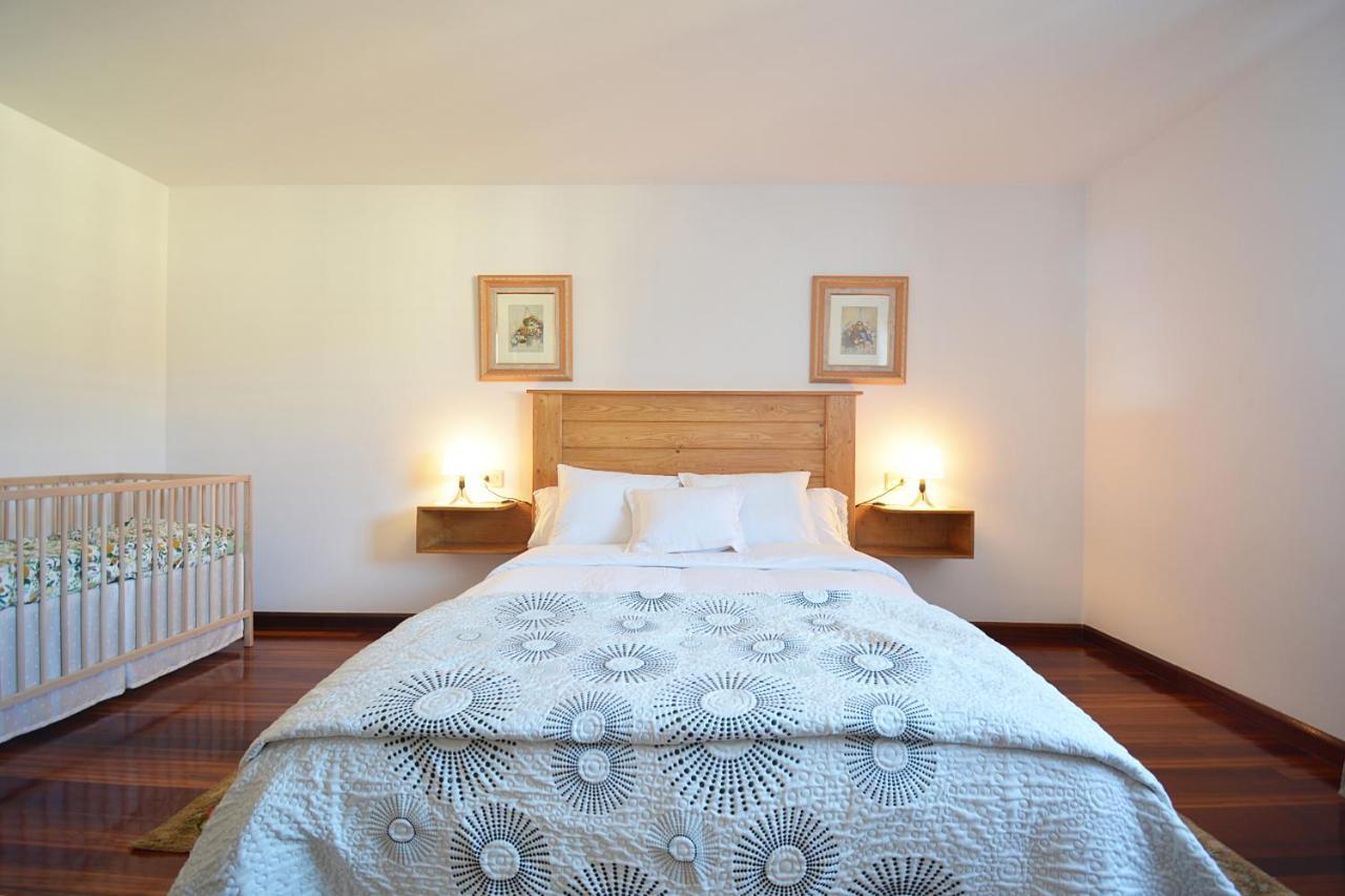 Casa Con Jardin En Vilanova De Arousa ปอนเตเบดรา ภายนอก รูปภาพ