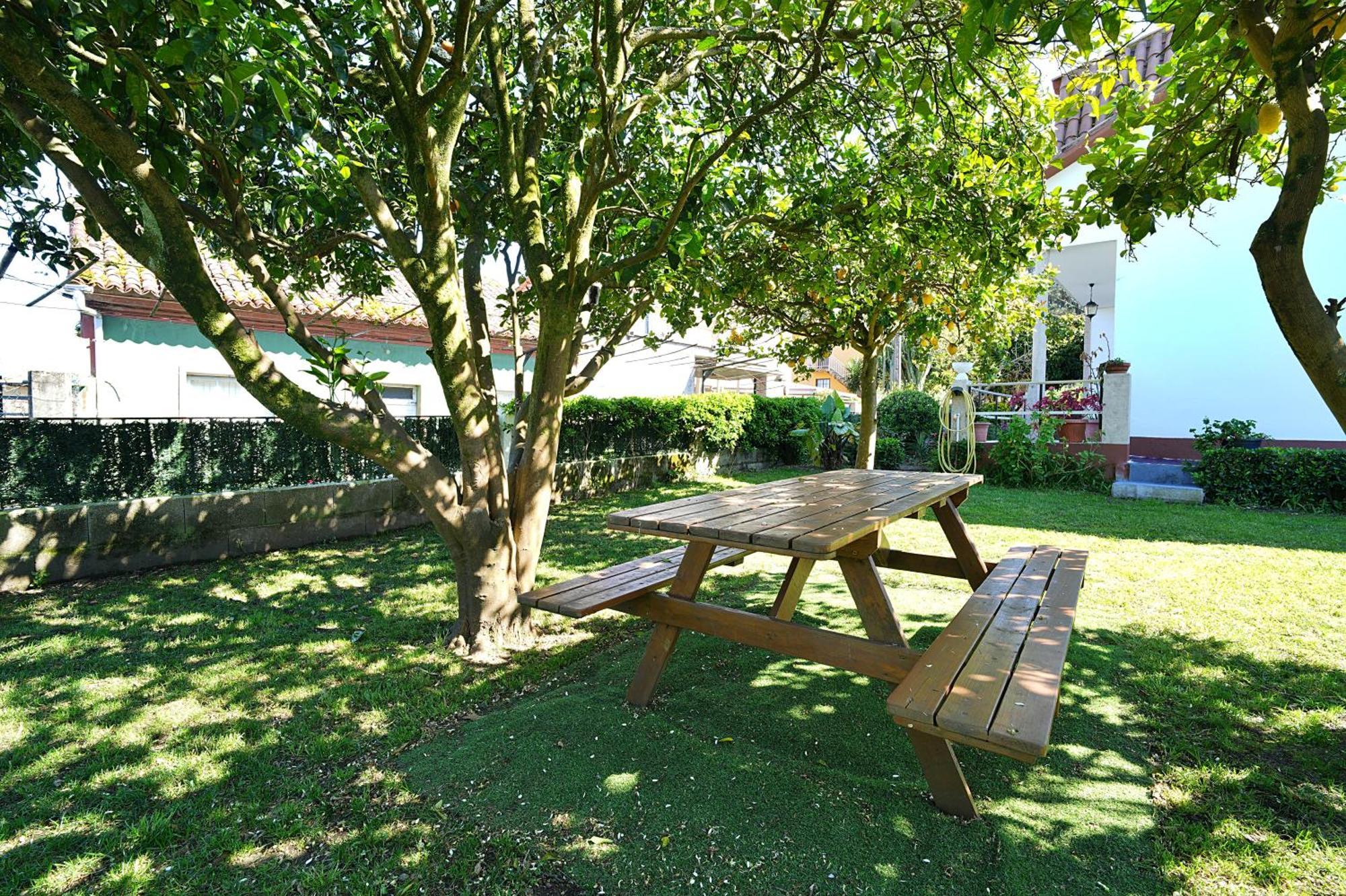 Casa Con Jardin En Vilanova De Arousa ปอนเตเบดรา ภายนอก รูปภาพ