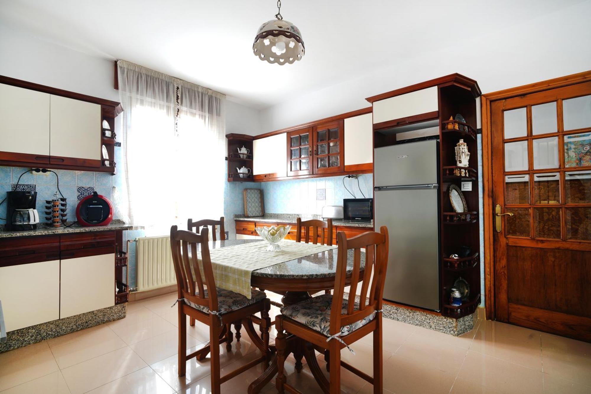 Casa Con Jardin En Vilanova De Arousa ปอนเตเบดรา ภายนอก รูปภาพ